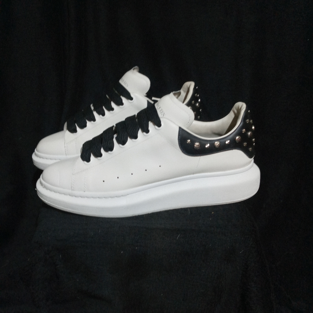Alexander McQueen Spikes